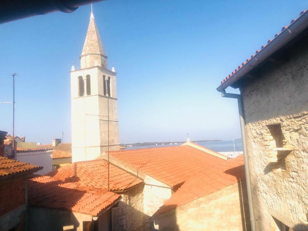 Istrian Stone House In The Heart Of The Beautiful Fishing Village Fazana - Only Few Steps From The Sea And The Wonderful Beach - Incl Plasma-Quad-Plus-Filter Against C O V I D Extérieur photo