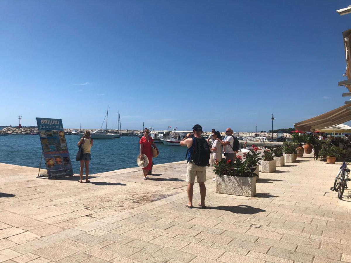 Istrian Stone House In The Heart Of The Beautiful Fishing Village Fazana - Only Few Steps From The Sea And The Wonderful Beach - Incl Plasma-Quad-Plus-Filter Against C O V I D Extérieur photo
