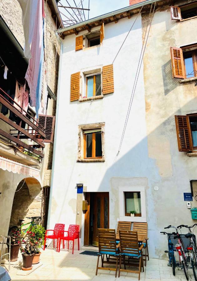 Istrian Stone House In The Heart Of The Beautiful Fishing Village Fazana - Only Few Steps From The Sea And The Wonderful Beach - Incl Plasma-Quad-Plus-Filter Against C O V I D Extérieur photo